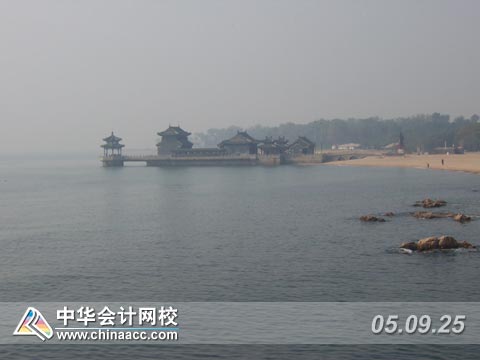 美丽的老龙头海景